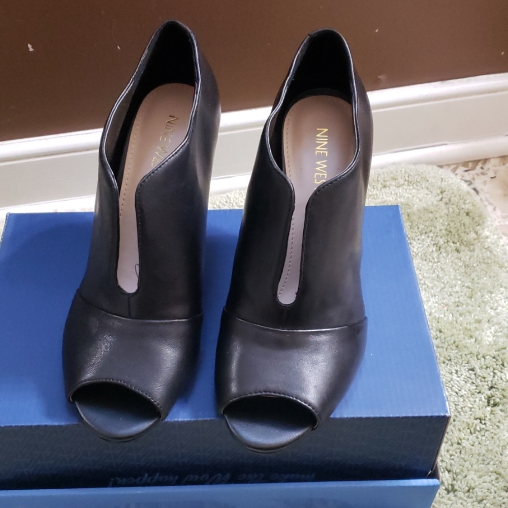 Black heels